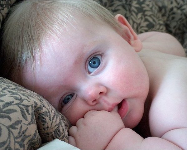 Beautifull and Cute baby photos